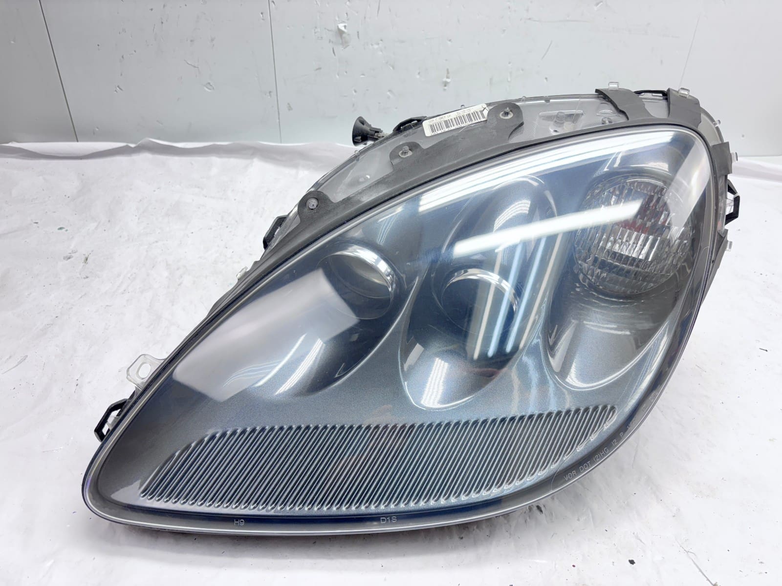 2005-13 Chevy Corvette C6 Dom.C.Grey Xenon HID Front Left OEM Headlight