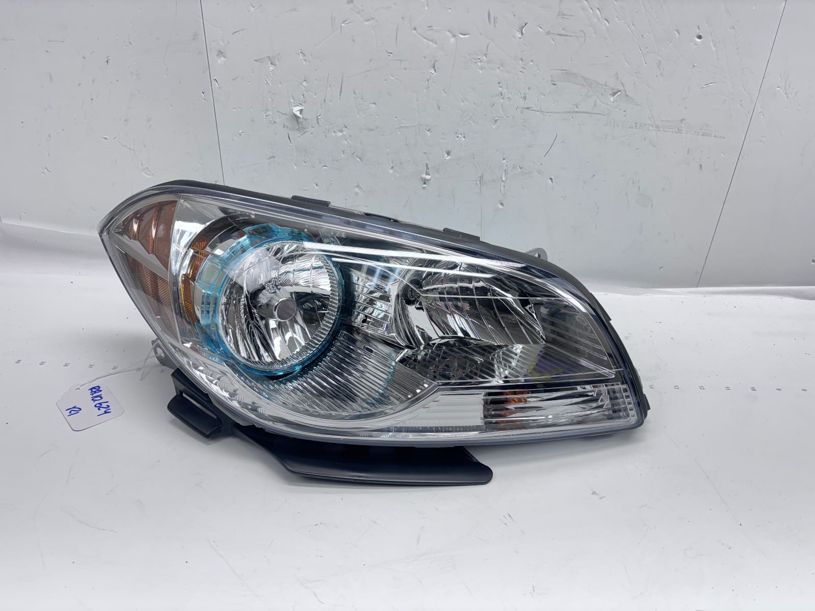 2008-12 Chevy Malibu Halogen Front Right CAPA Headlight 22897126