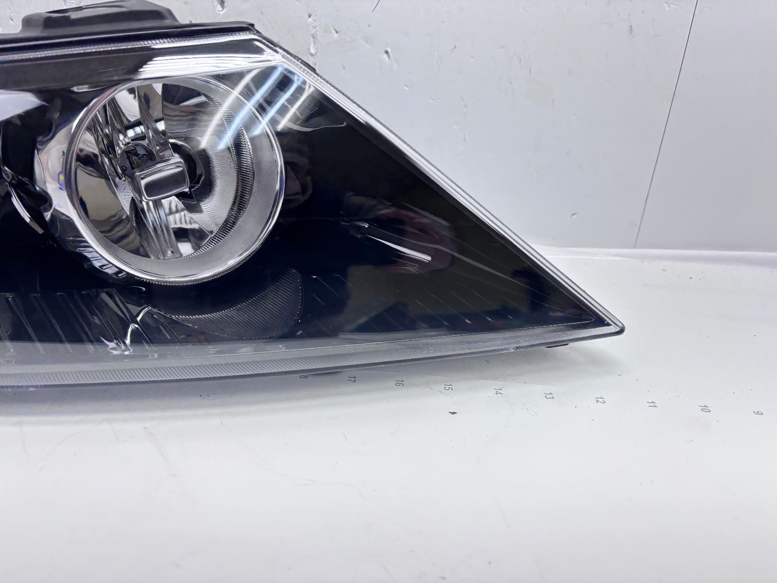 Kia Sorento 2011-13 Halogen Front Right CAPA Headlight 92102-14200 - Image 2