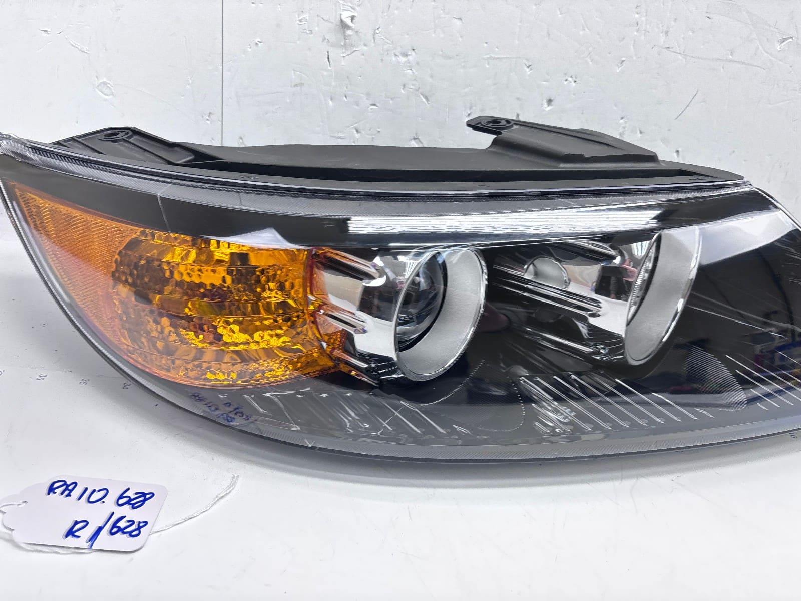 Kia Sorento 2011-13 Halogen Front Right CAPA Headlight 92102-14200 - Image 9