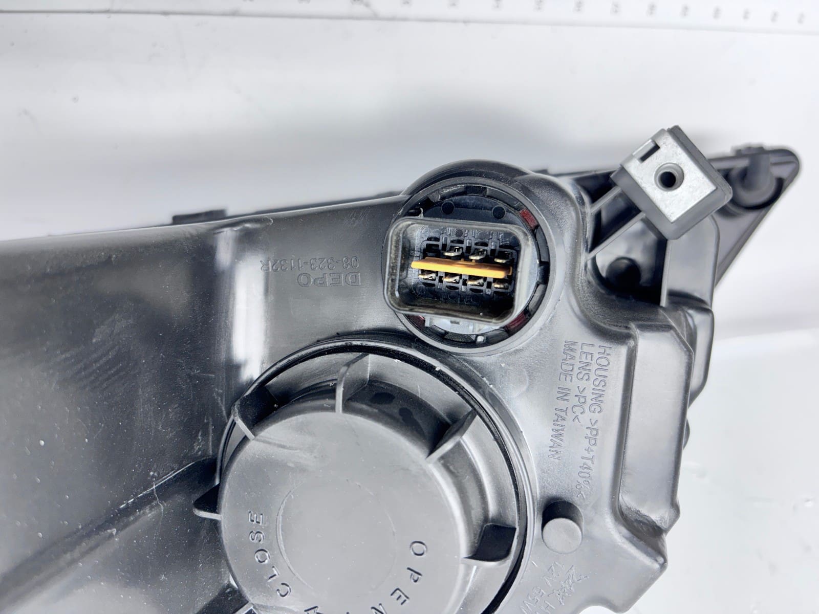 Kia Sorento 2011-13 Halogen Front Right CAPA Headlight 92102-14200 - Image 19