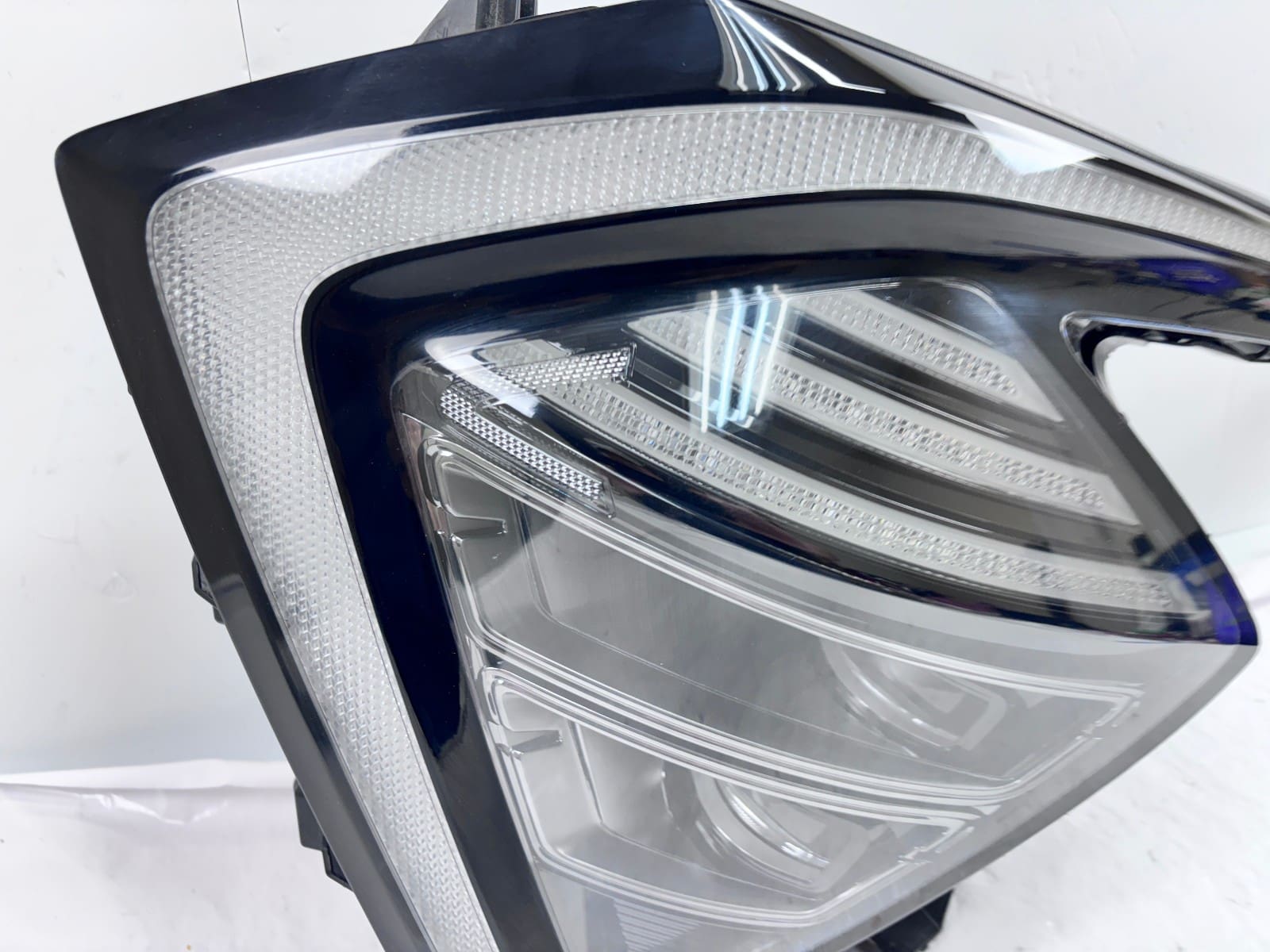 2022-2025 Kia Sportage OEM Projector LED Front Left Headlight 92102-DW100 - Image 13