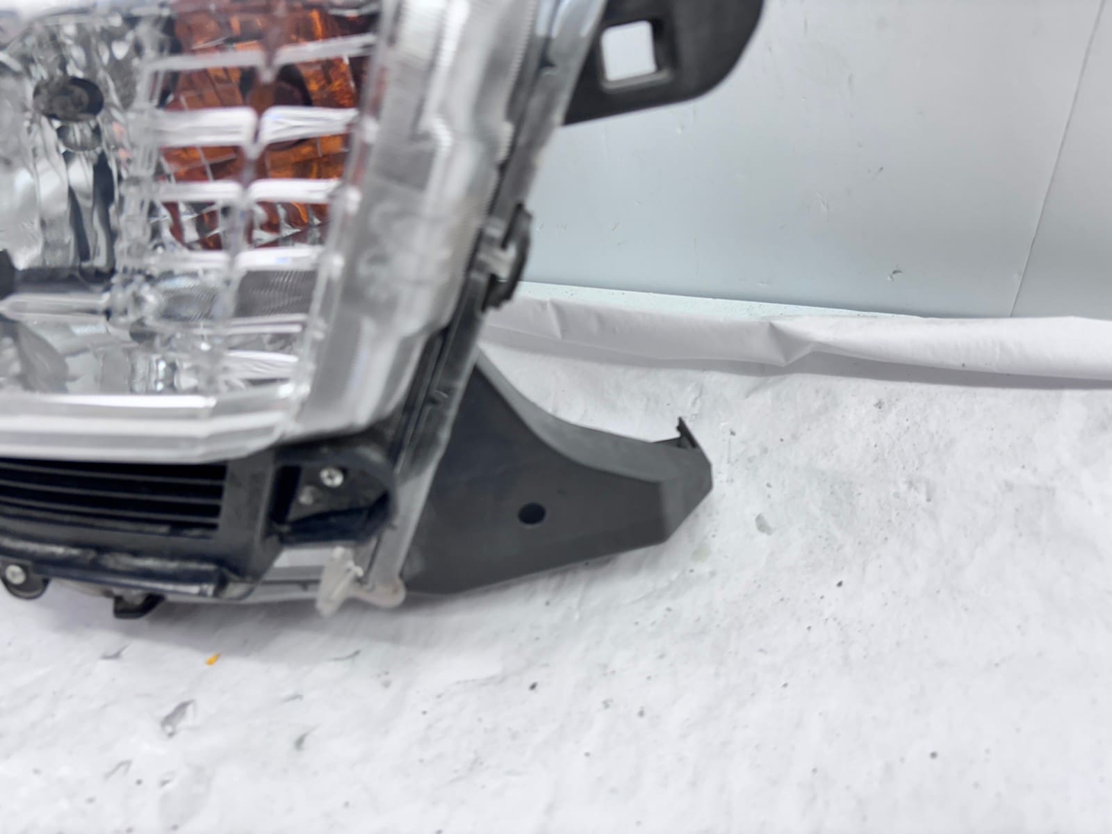Toyota Tacoma Right Front Halogen OEM Headlight 2016-2022 Used OE-Certified - Image 3