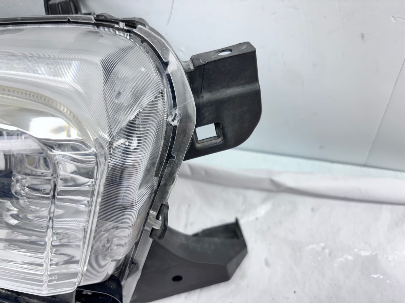 Toyota Tacoma Right Front Halogen OEM Headlight 2016-2022 Used OE-Certified - Image 4