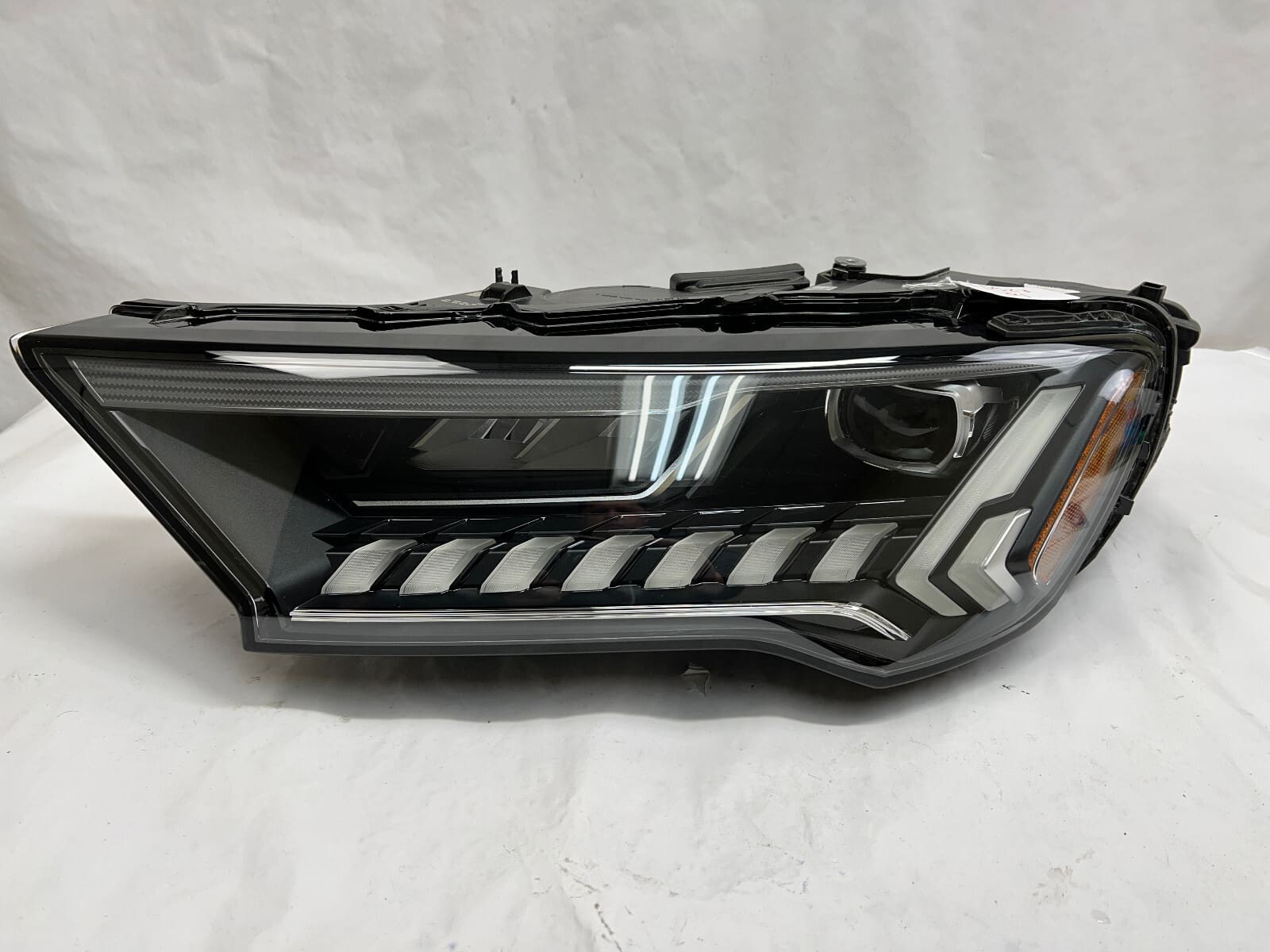 NICE 2020-22 Audi Q7 SQ7 Matrix LED Front Left OEM Headlight 4m0941039b