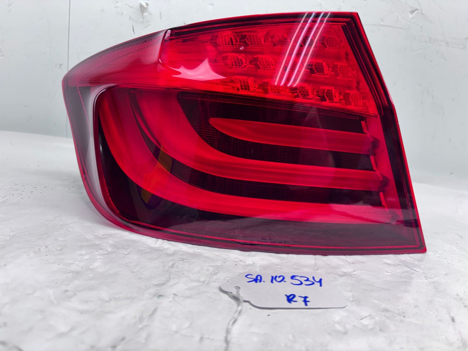 2011-2013 BMW 5 SERIES 528i 535i 550i m5 Left LED OEM Tail Light - Image 4
