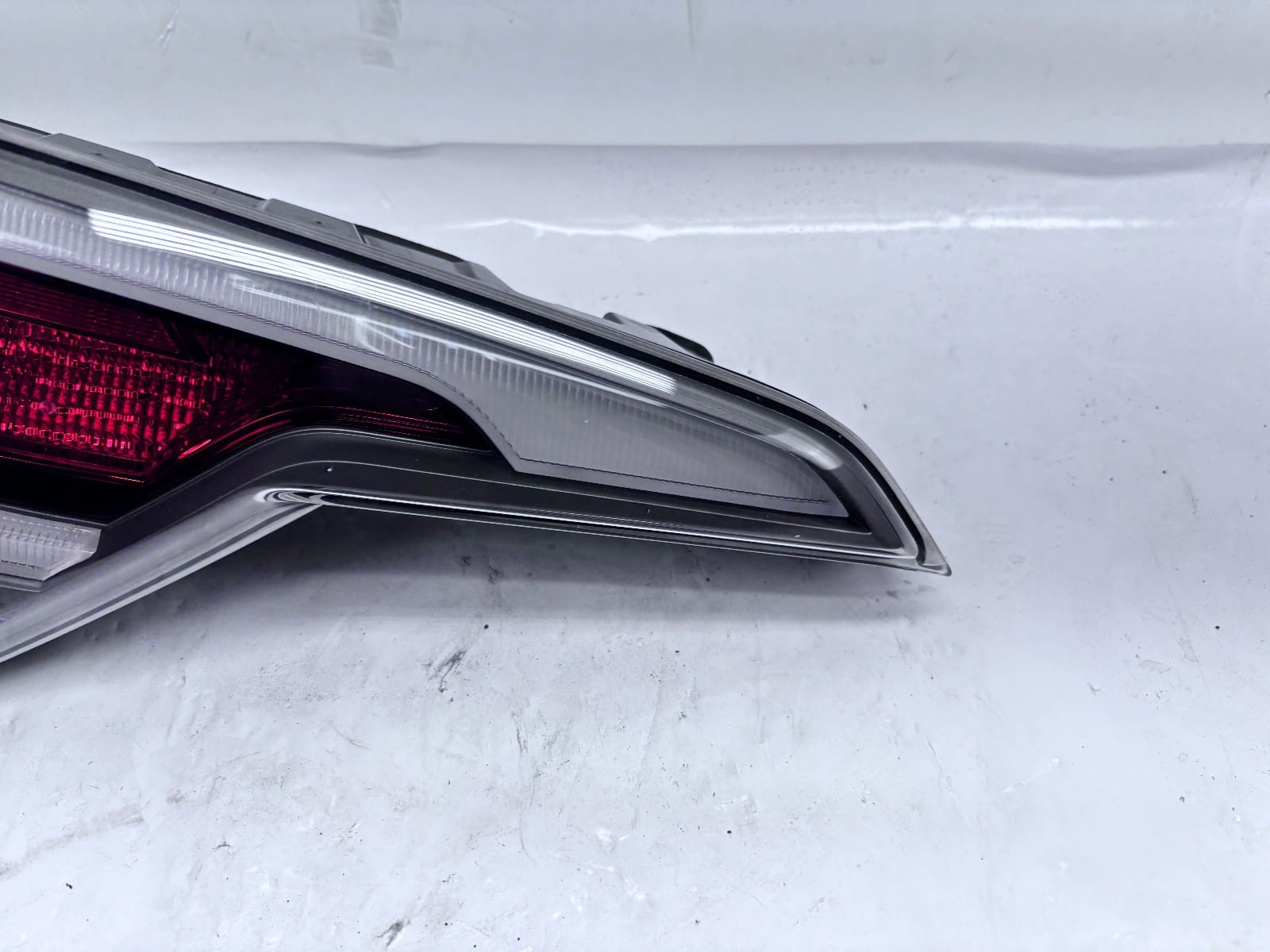 2015-17 Hyundai Sonata LED Rear Inner Left OEM Tail Light - Image 4