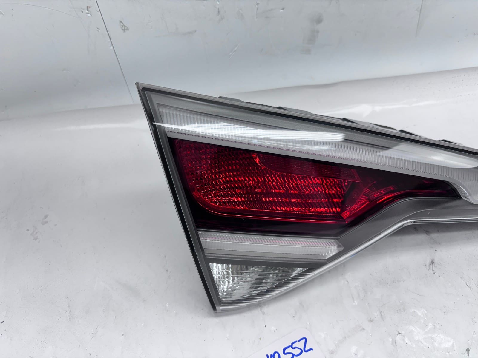 2015-17 Hyundai Sonata LED Rear Inner Left OEM Tail Light - Image 7