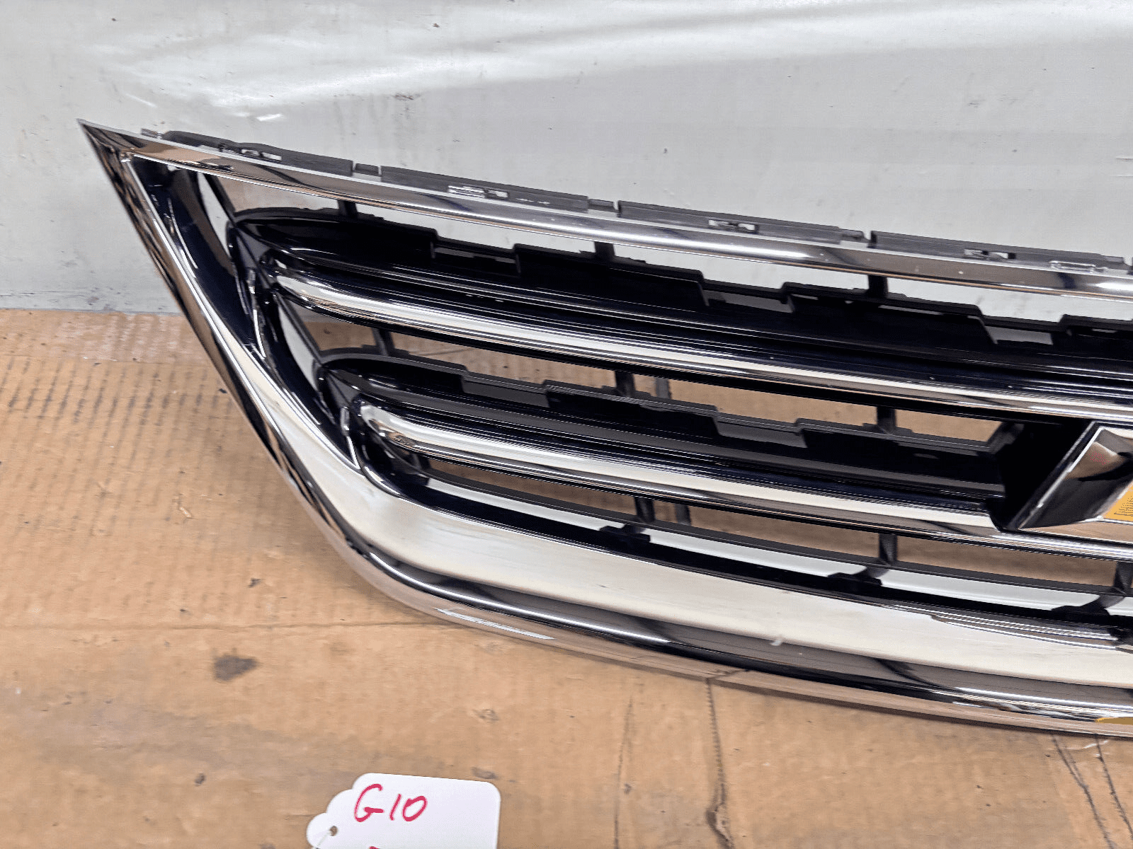 2014-2020 Chevy Impala Chrome Front OEM Grille 84720377 - Image 11
