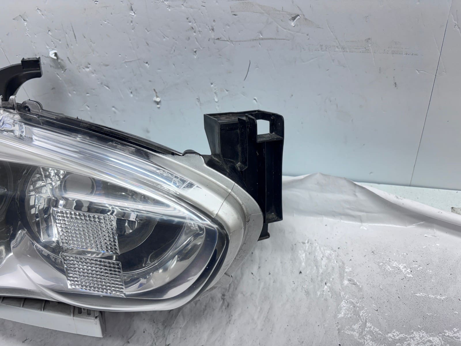 2013-2015 Infiniti QX60; JX35 Xenon HID Front Right OEM Headlight - Image 4