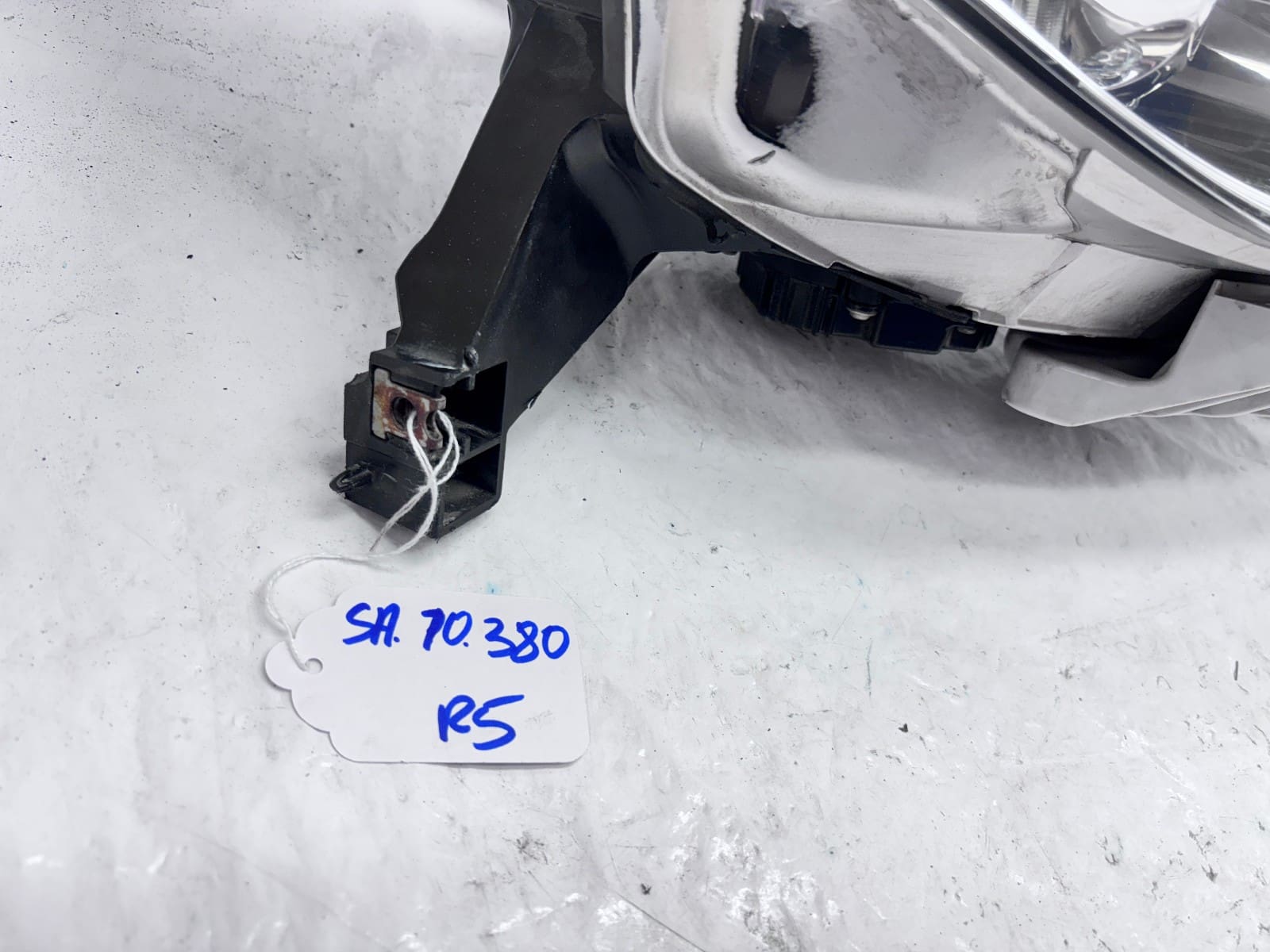 2013-2015 Infiniti QX60; JX35 Xenon HID Front Right OEM Headlight - Image 13