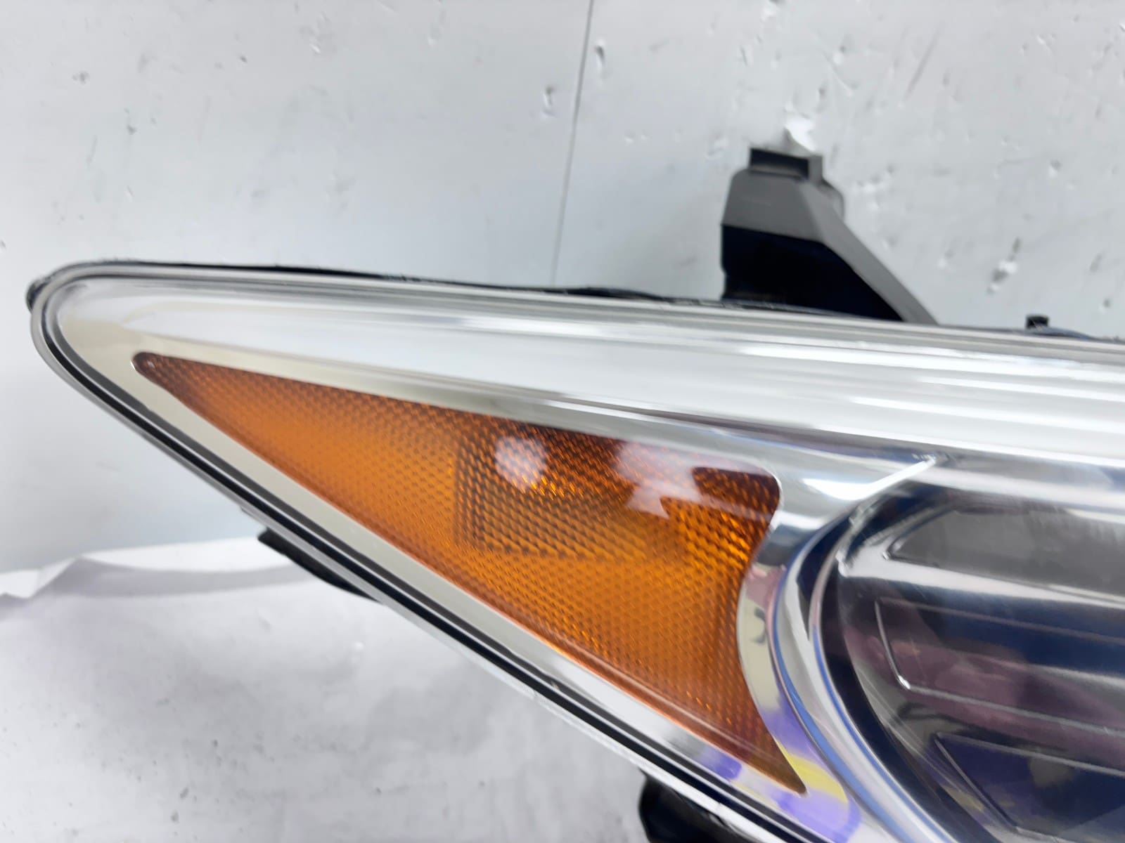 2013-2015 Infiniti QX60; JX35 Xenon HID Front Right OEM Headlight - Image 15