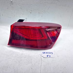 2019-2024 Kia Forte Rear Right Halogen OEM Tail Light 92402-M7000