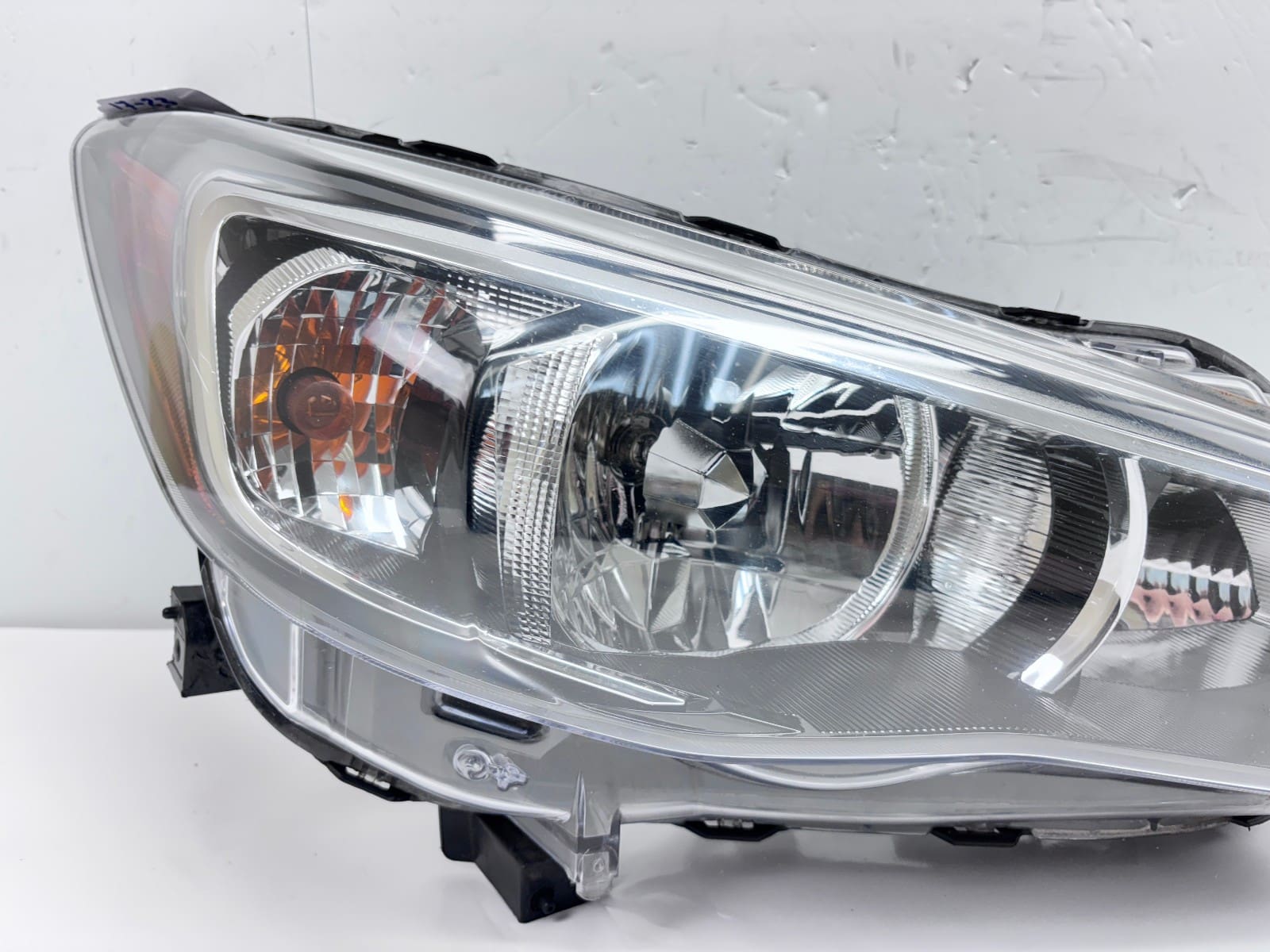 2017-2023 Subaru Impreza; Crosstrek Halogen Right OEM Headlight - Image 5