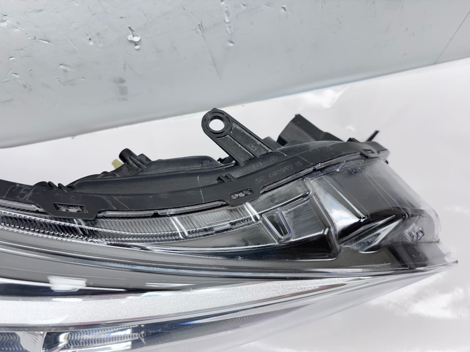 2017-2023 Subaru Impreza; Crosstrek Halogen Right OEM Headlight - Image 15