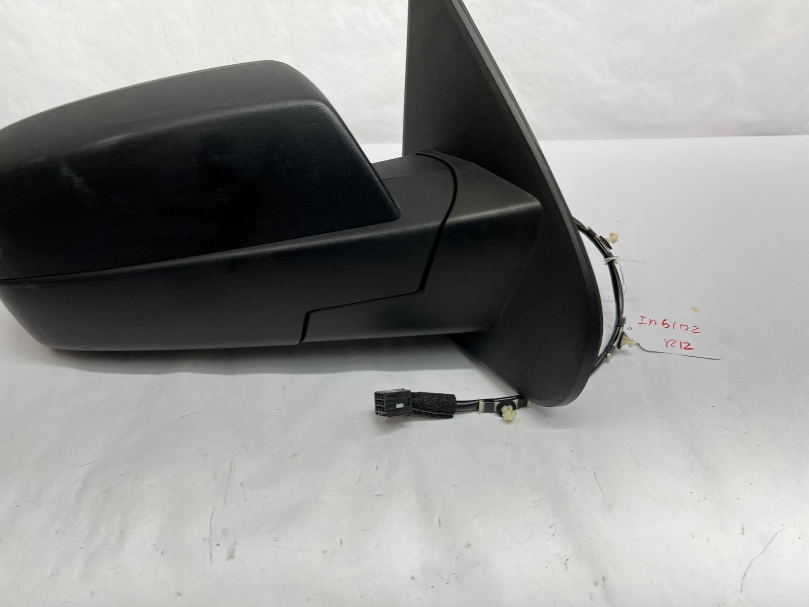 2014-2018 Chevy Silverado 1500 Right OEM Sideview Mirror 23499413 - Image 3