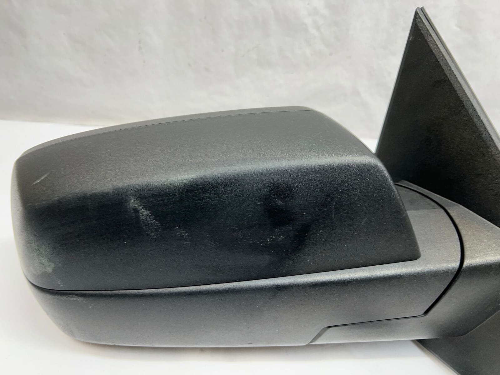 2014-2018 Chevy Silverado 1500 Right OEM Sideview Mirror 23499413 - Image 8