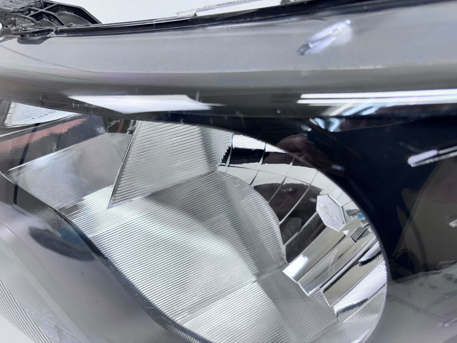 Ford Transit 150 250 350 Front Left Halogen Headlight 2015-2021 CK4113W030AM - Image 10