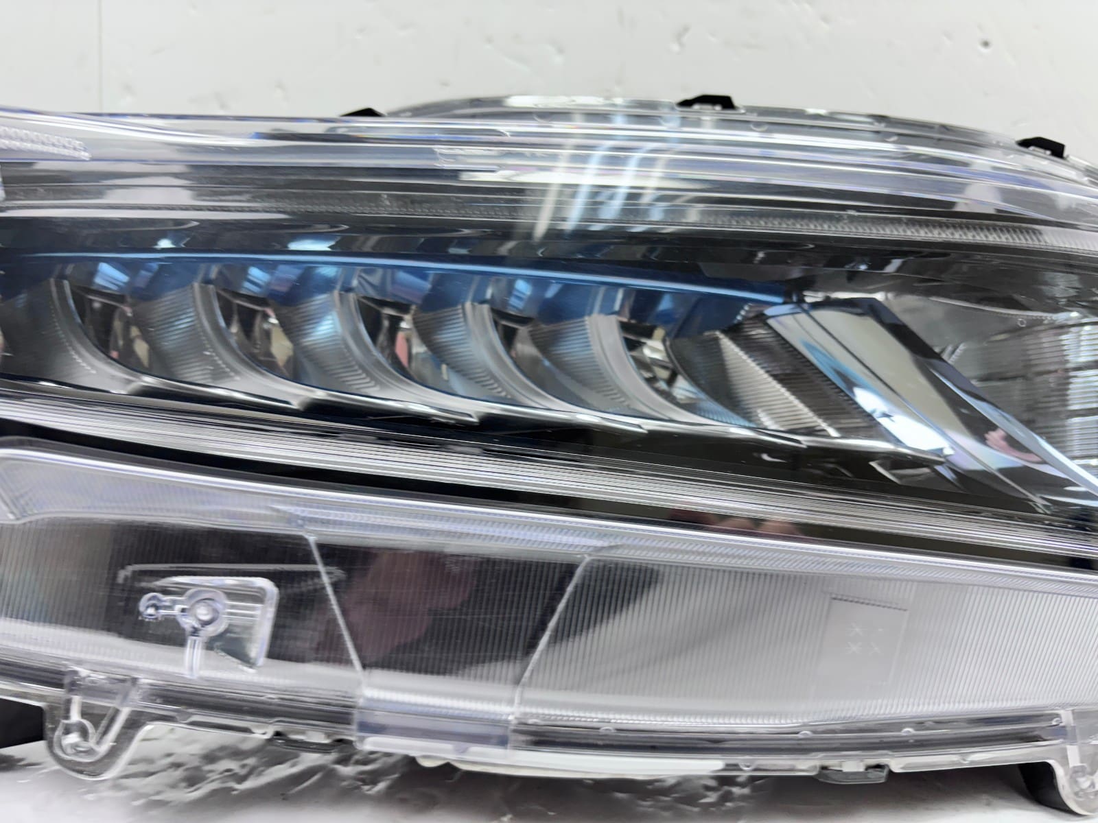 2018-2022 Honda Accord Hybrid LED Blue Front Right OEM Headlight - Image 7