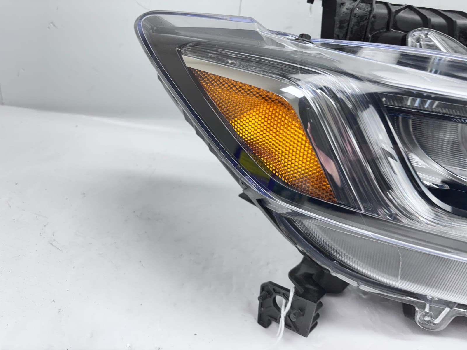 2018-2022 Honda Accord Hybrid LED Blue Front Right OEM Headlight - Image 11