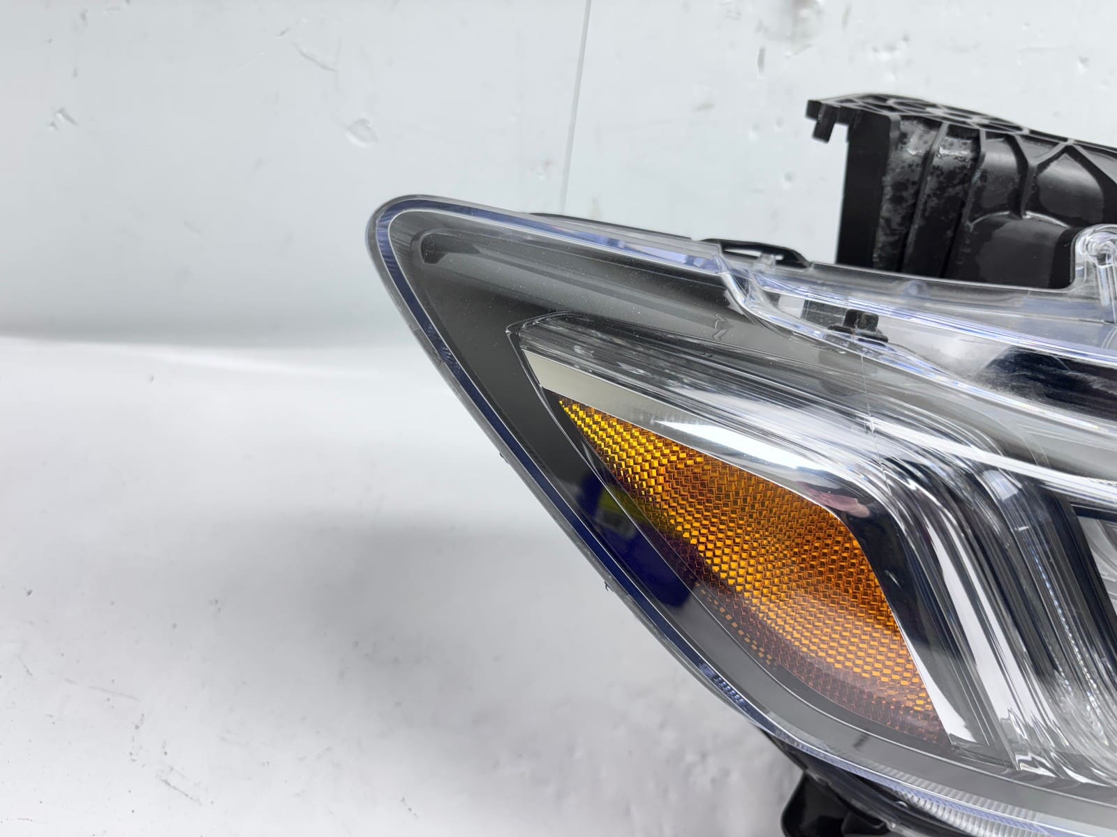 2018-2022 Honda Accord Hybrid LED Blue Front Right OEM Headlight - Image 12