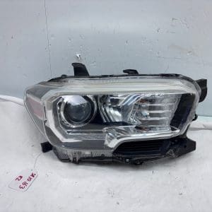 2016-2022 Toyota Tacoma Halogen LED Front Right OEM Headlight