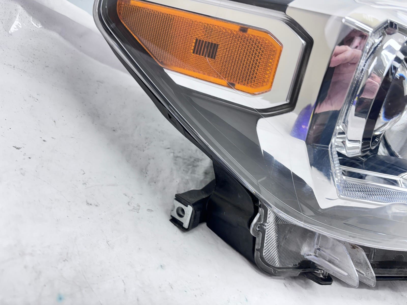 2016-2023 Toyota Tacoma Halogen LED Right OEM Headlight - Image 11