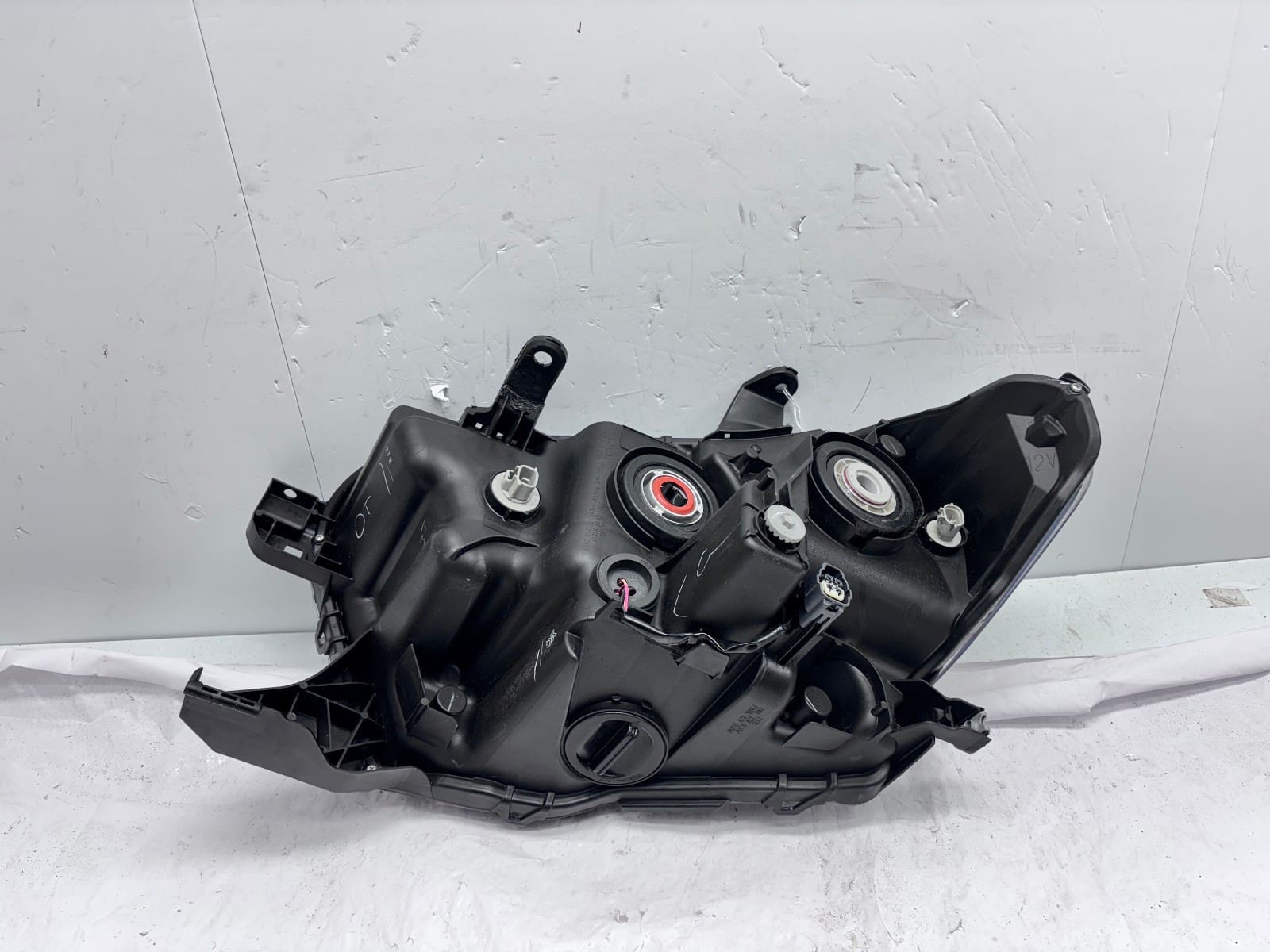 2016-2023 Toyota Tacoma Halogen LED Right OEM Headlight - Image 18