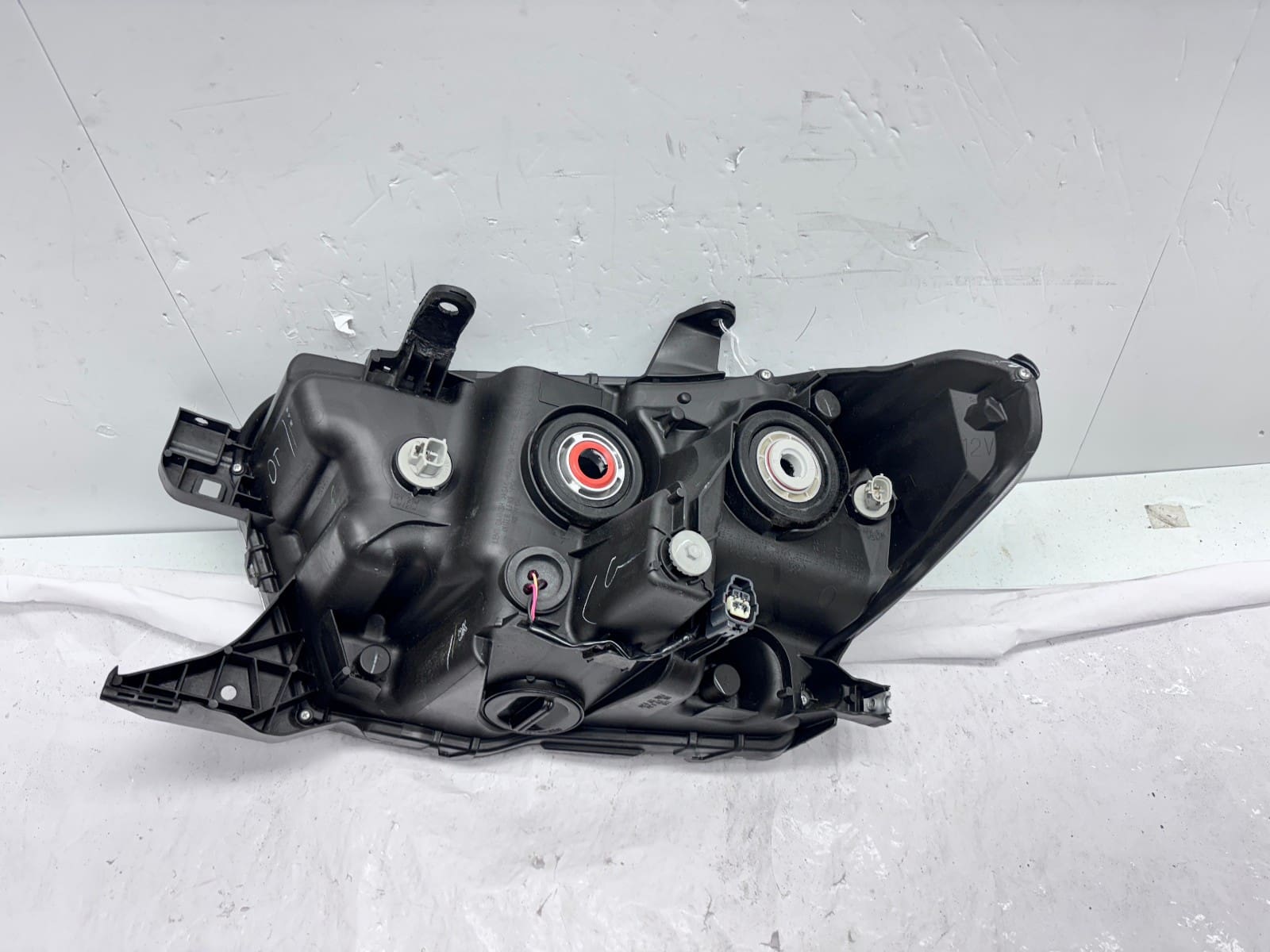 2016-2023 Toyota Tacoma Halogen LED Right OEM Headlight - Image 19