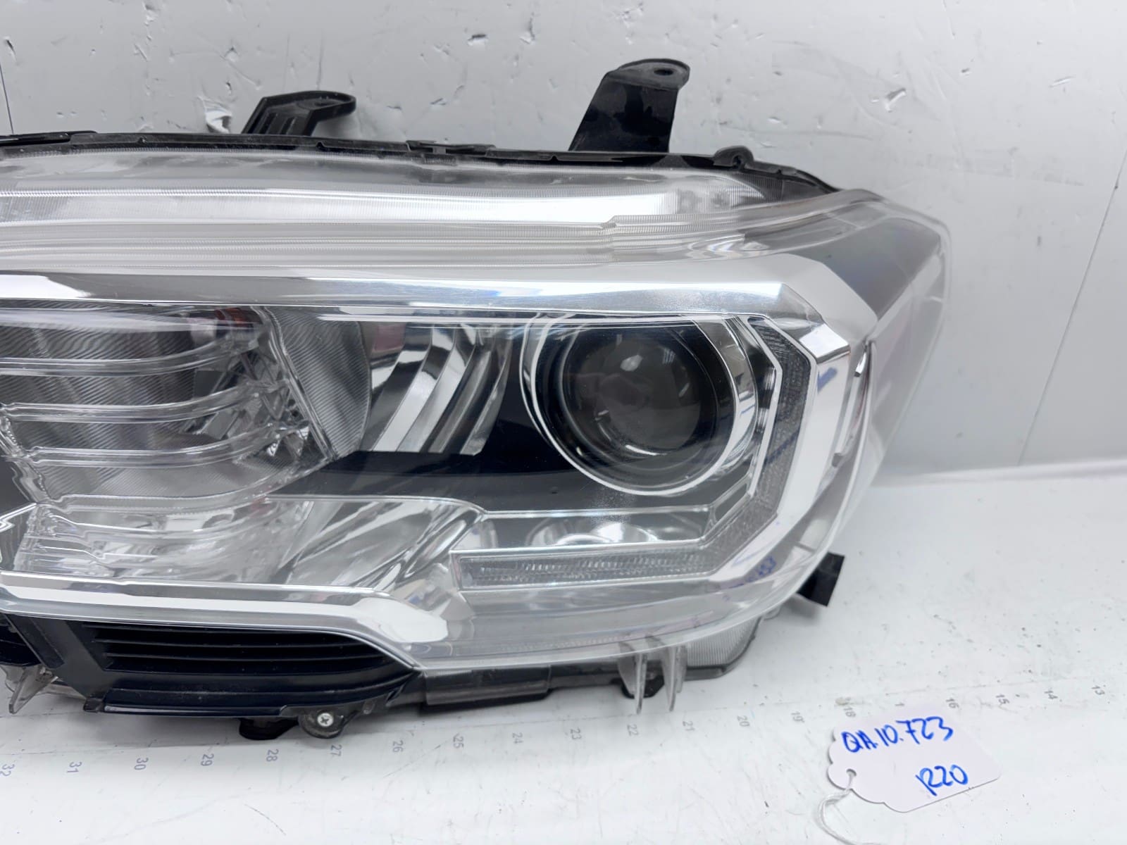 2016-22 Toyota Tacoma Halogen LED Front Left OEM Headlight A 81150-04270 - Image 9