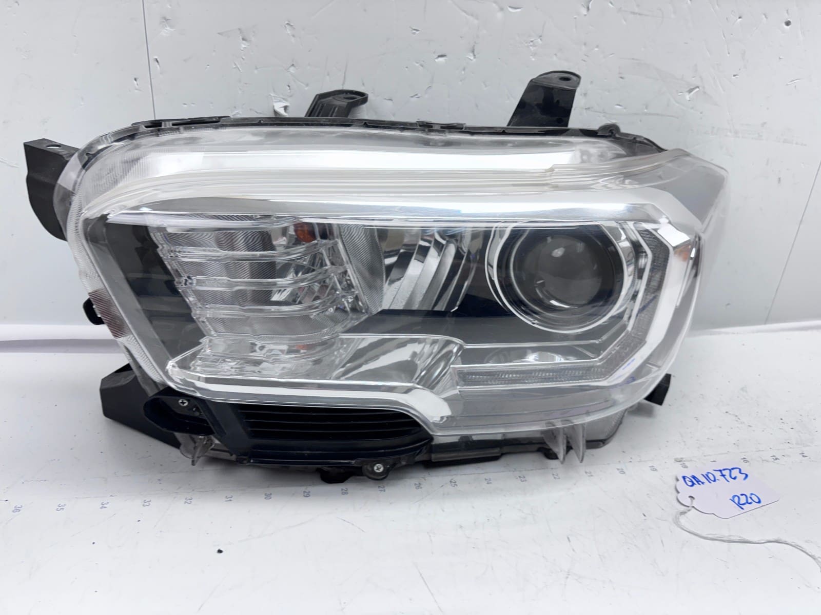 2016-22 Toyota Tacoma Halogen LED Front Left OEM Headlight A 81150-04270 - Image 10