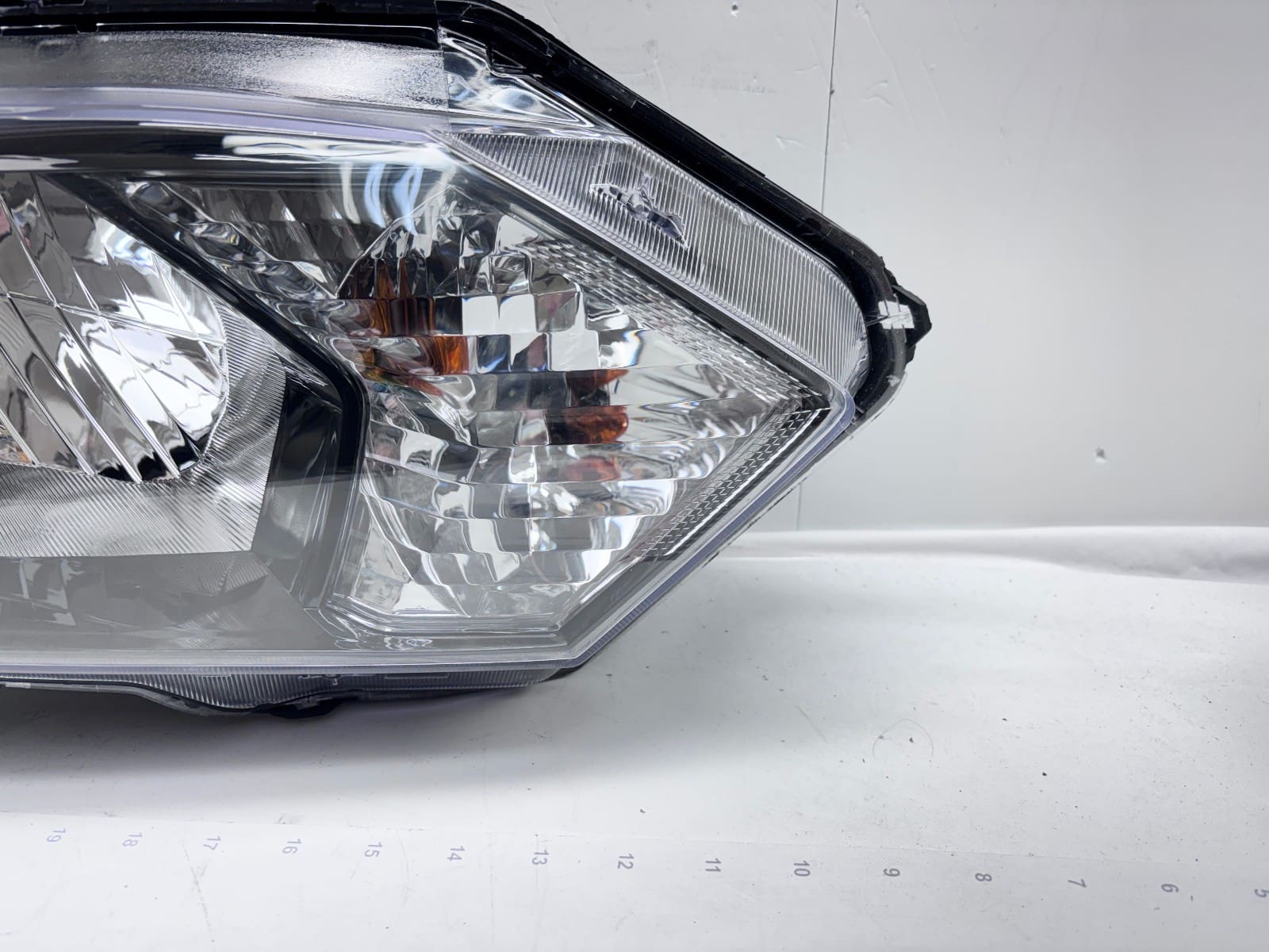 2016-18 Honda HRV Halogen Front Right CAPA Headlight 33100T7SA01 - Image 2