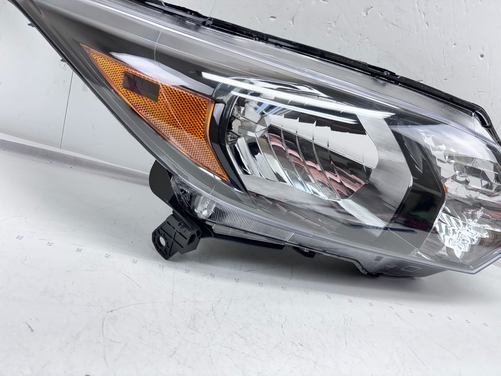 2016-18 Honda HRV Halogen Front Right CAPA Headlight 33100T7SA01 - Image 6