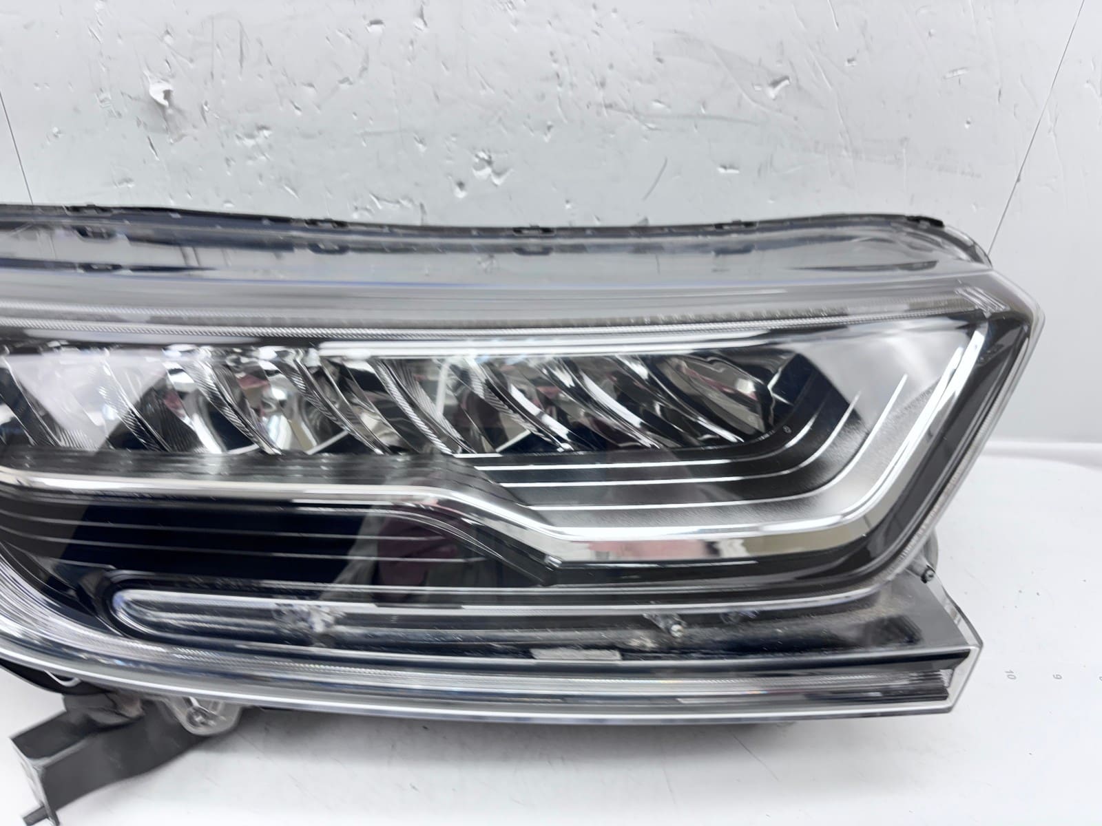 2017-22 Honda CRV Full LED Front Right OEM Headlight 33100-TLA-A11 - Image 6