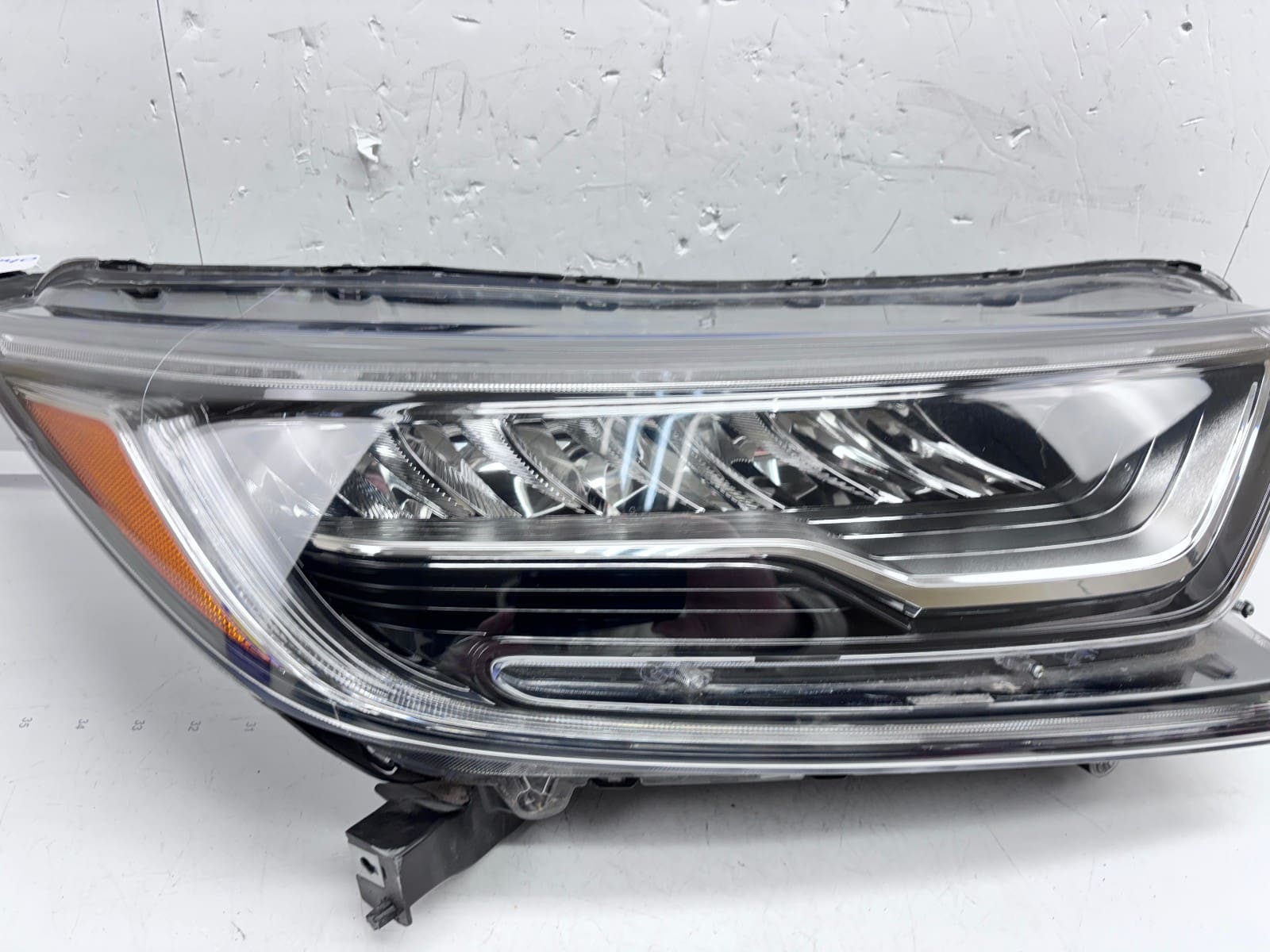 2017-22 Honda CRV Full LED Front Right OEM Headlight 33100-TLA-A11 - Image 7