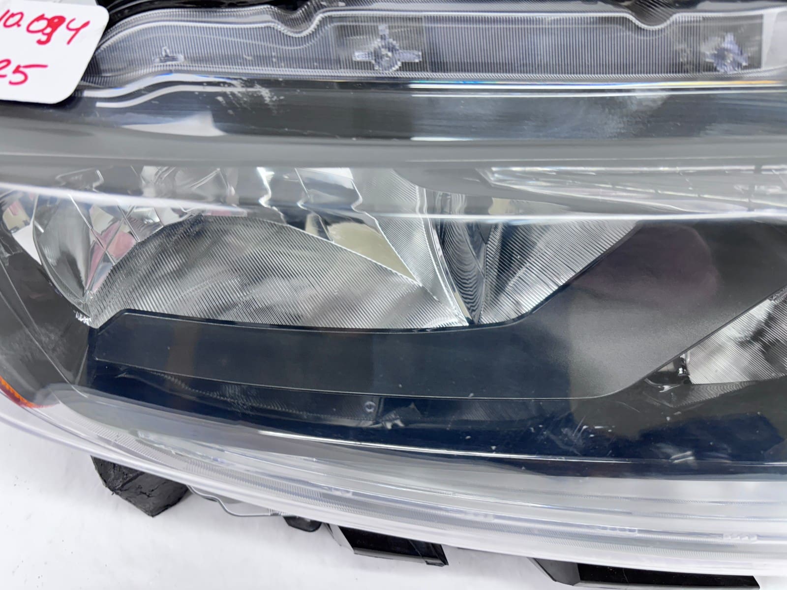 2014-16 Nissan Rogue Right Front Headlight Halogen CAPA-Certified Used - Image 10