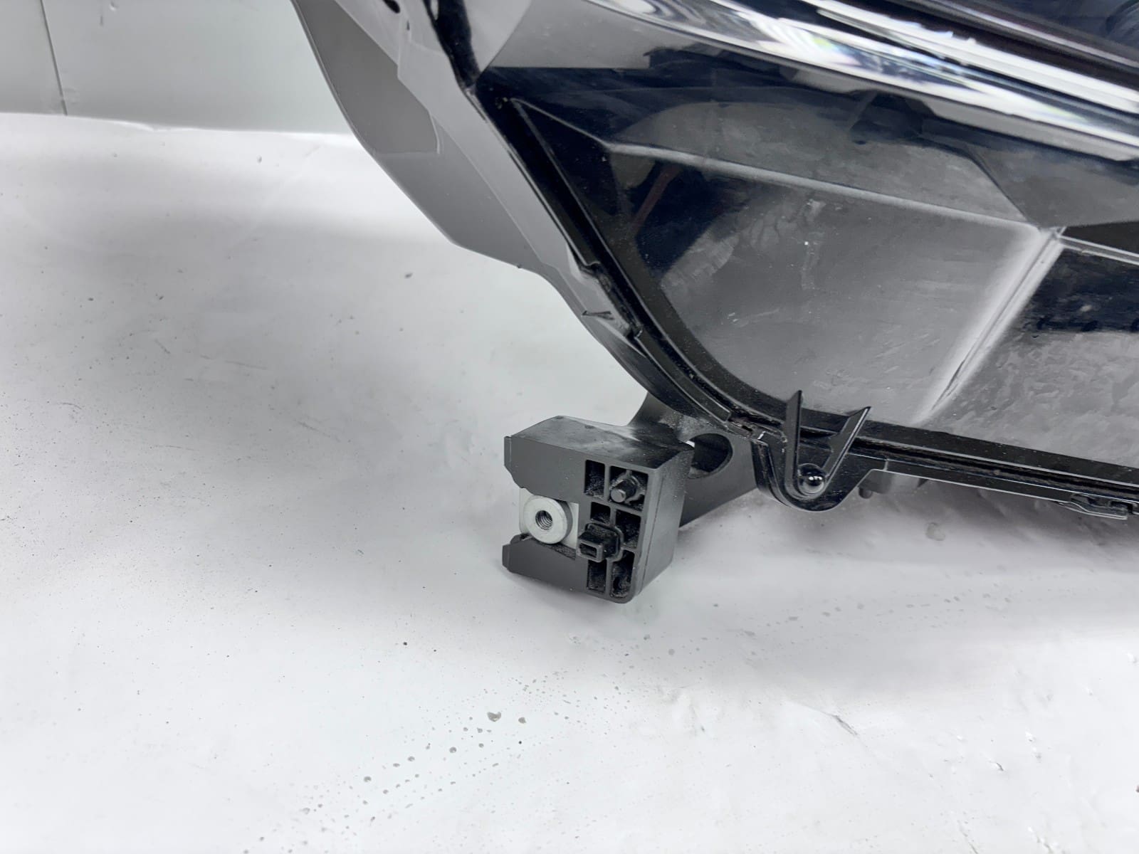 2023-2025 Honda CR-V LED Front Right OEM Headlight 33100-3A0-A22 - Image 9