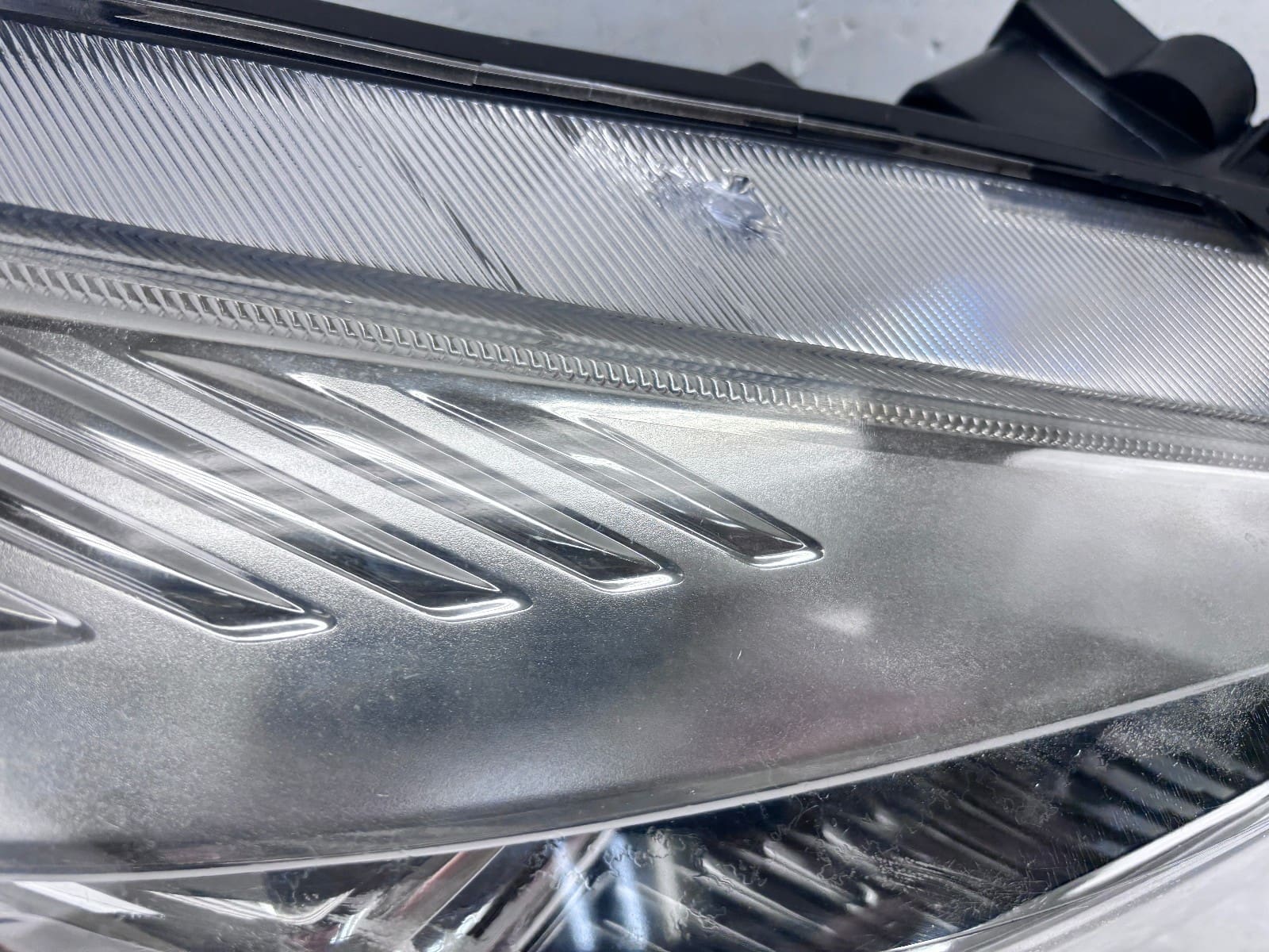 2017-19 Ford Escape Halogen LED Front Right OEM Headlight GJ5413W029BH - Image 16