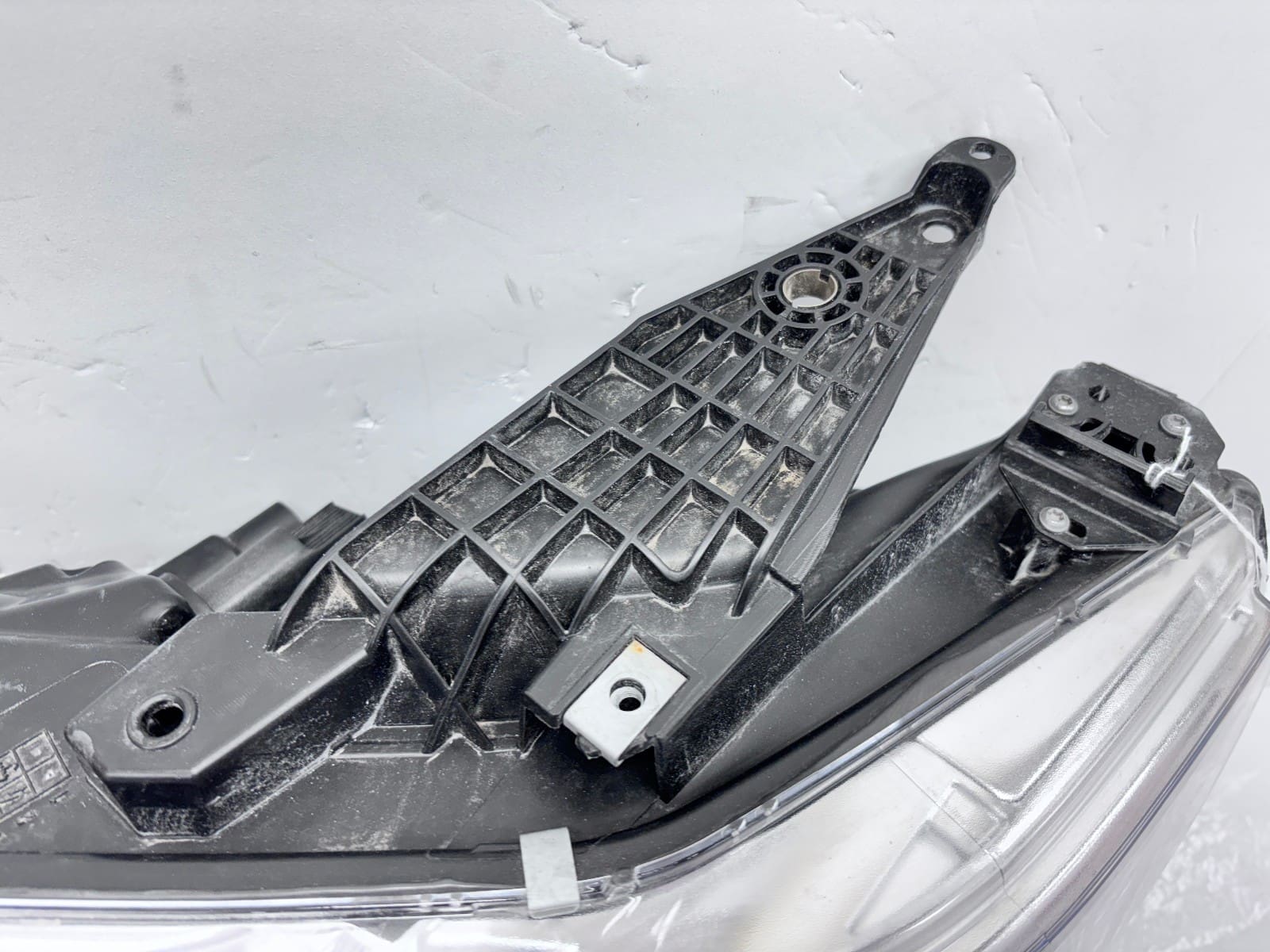 2019-2024 Dodge Ram 1500 Halogen Front Left OEM Headlight - Image 7