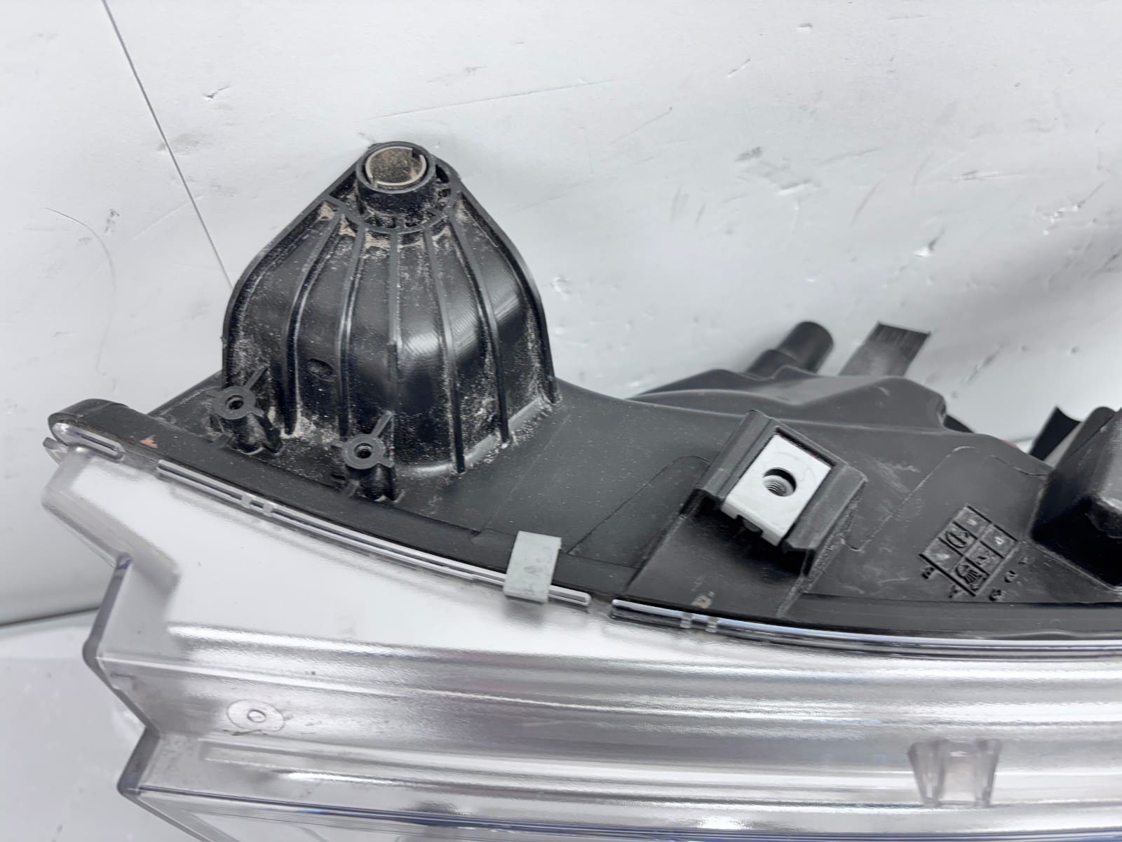 2019-2024 Dodge Ram 1500 Halogen Front Left OEM Headlight - Image 9