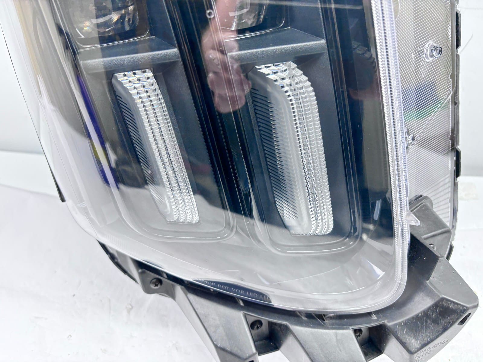 NICE 2023-25 Kia Telluride LED X-Line Prestige Front Right OEM Headlight - Image 16