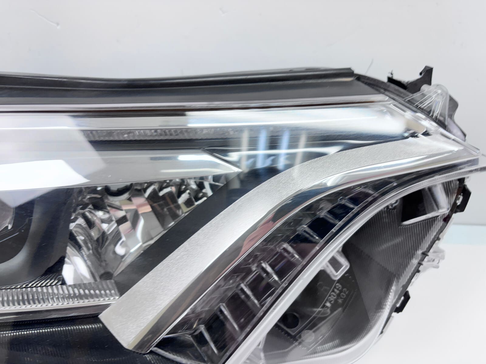 2016-18 Toyota RAV4 Full LED Front Right OEM Headlight - Image 5