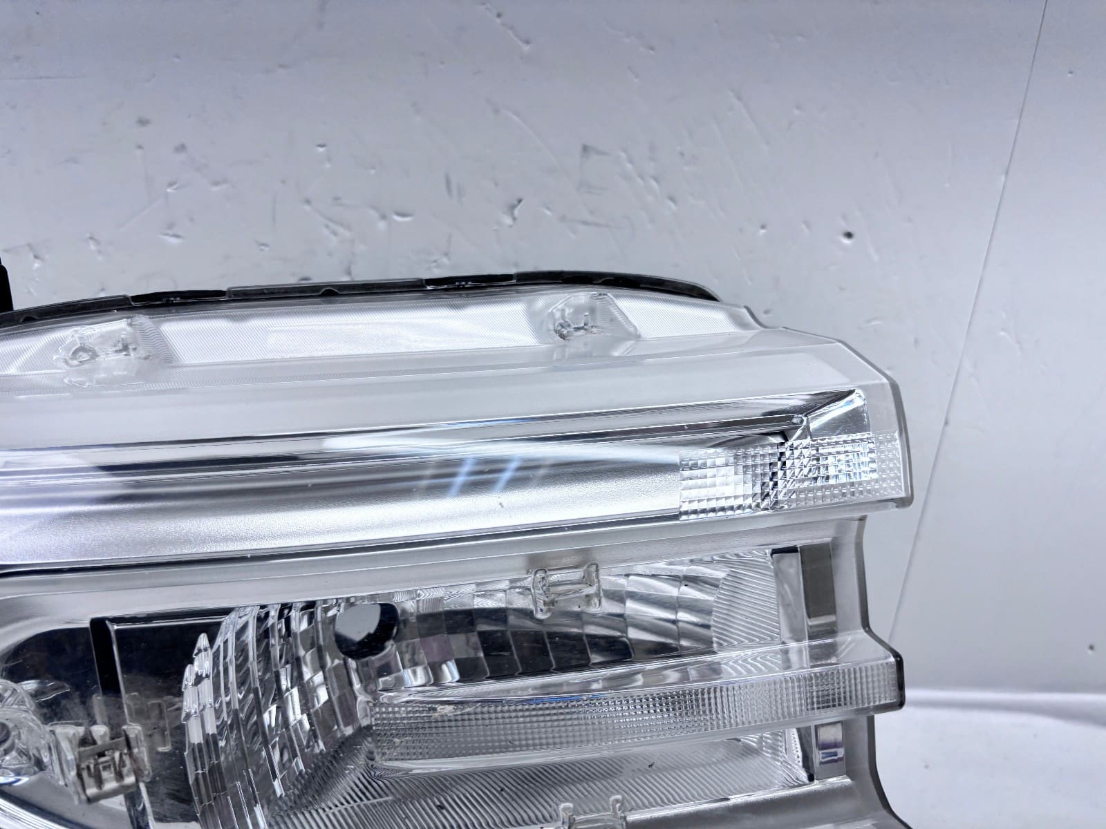 2022-24 Ford Maverick LED Front Right OEM Headlight NZ6B13E016AF - Image 10