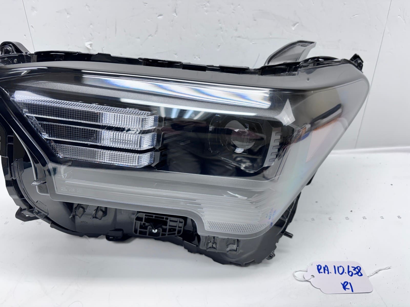 Toyota Tacoma 2024-2025 LED Front Left OEM Headlight 81150-AK010 - Image 10