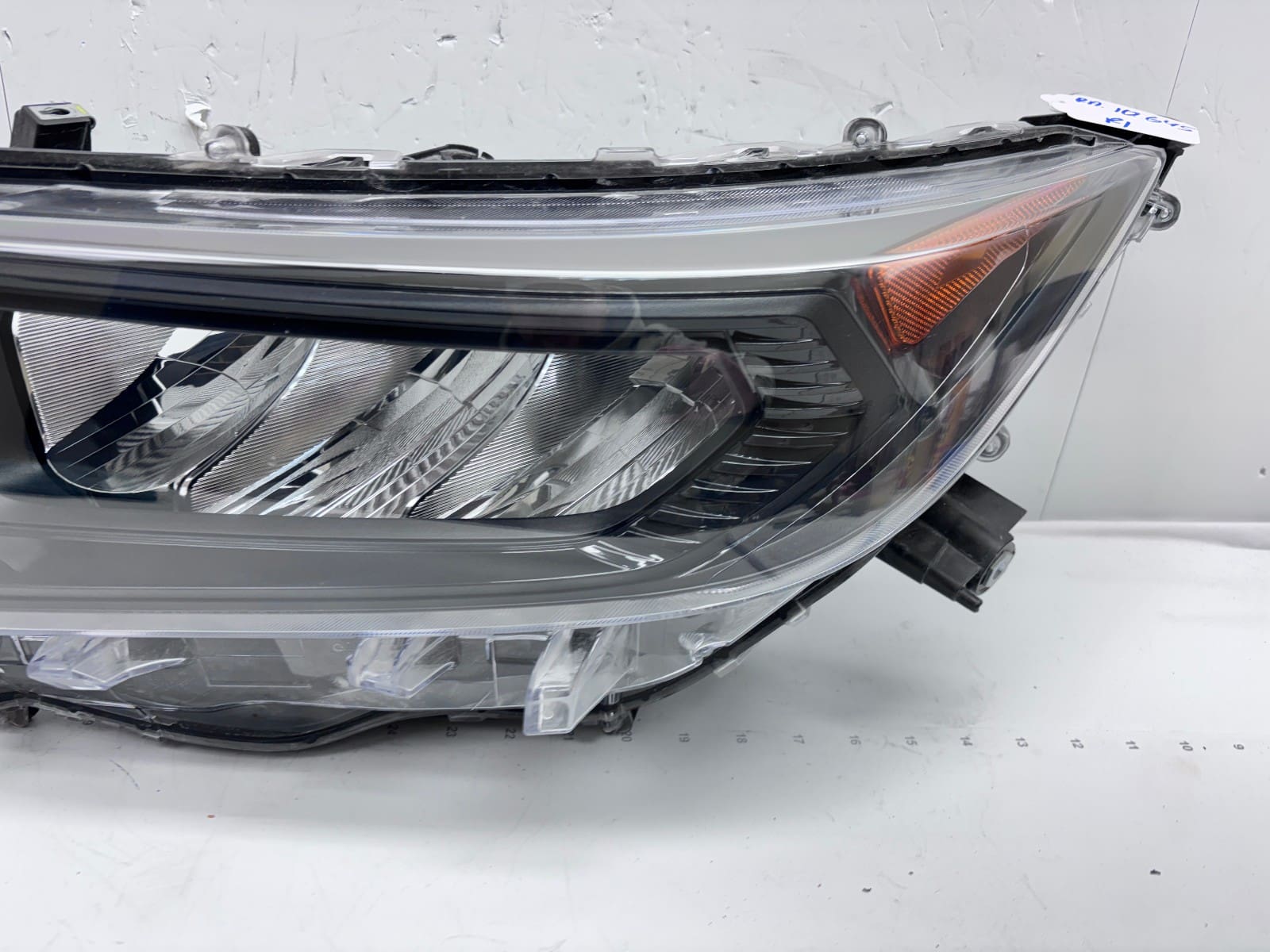 Toyota RAV4 2019-21 Black LED Front Left OEM Headlight 81110-0R152 - Image 7