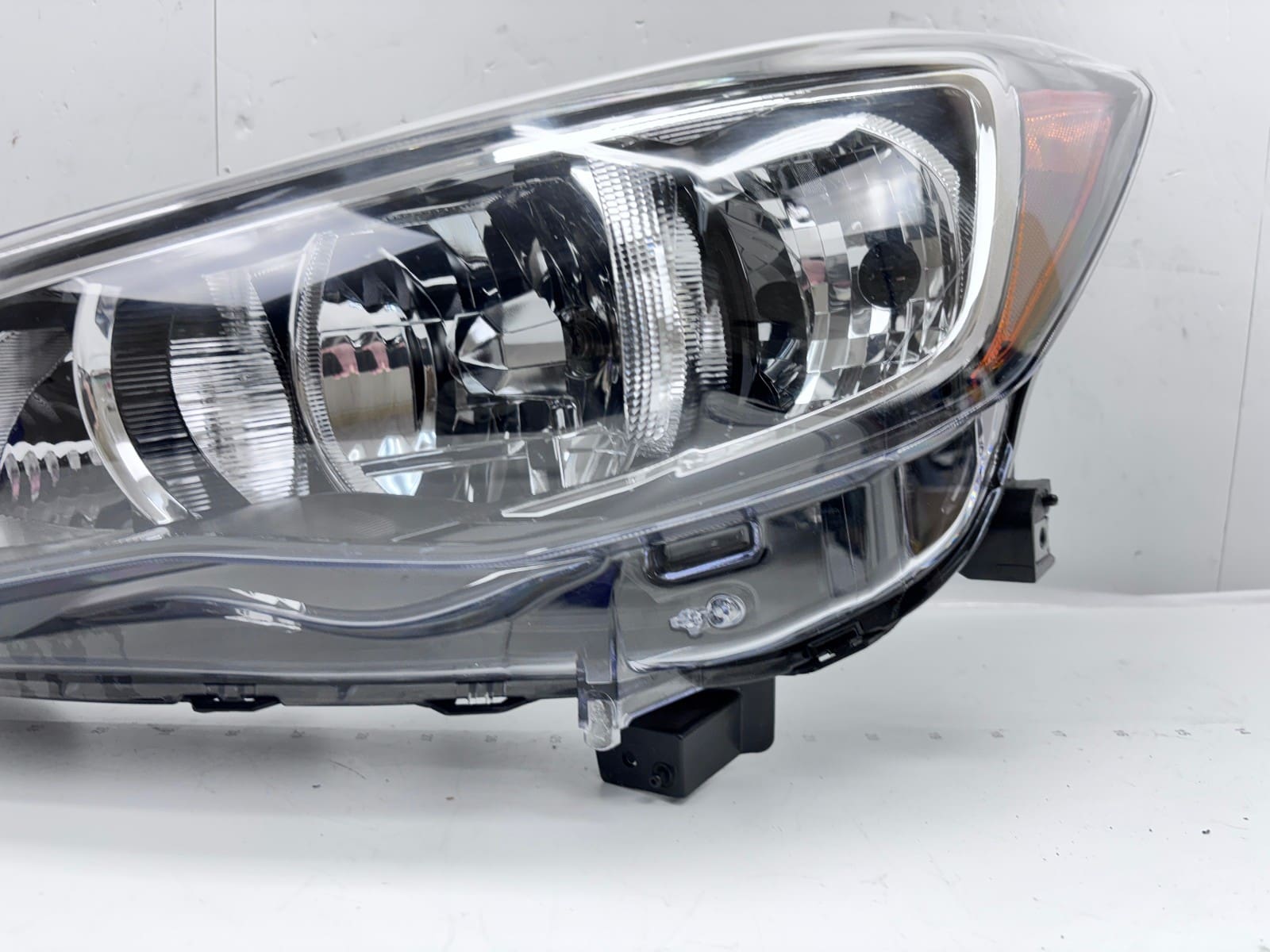 Subaru Crosstrek Impreza 2017-23 Halogen Front Left OEM Headlight - Image 6