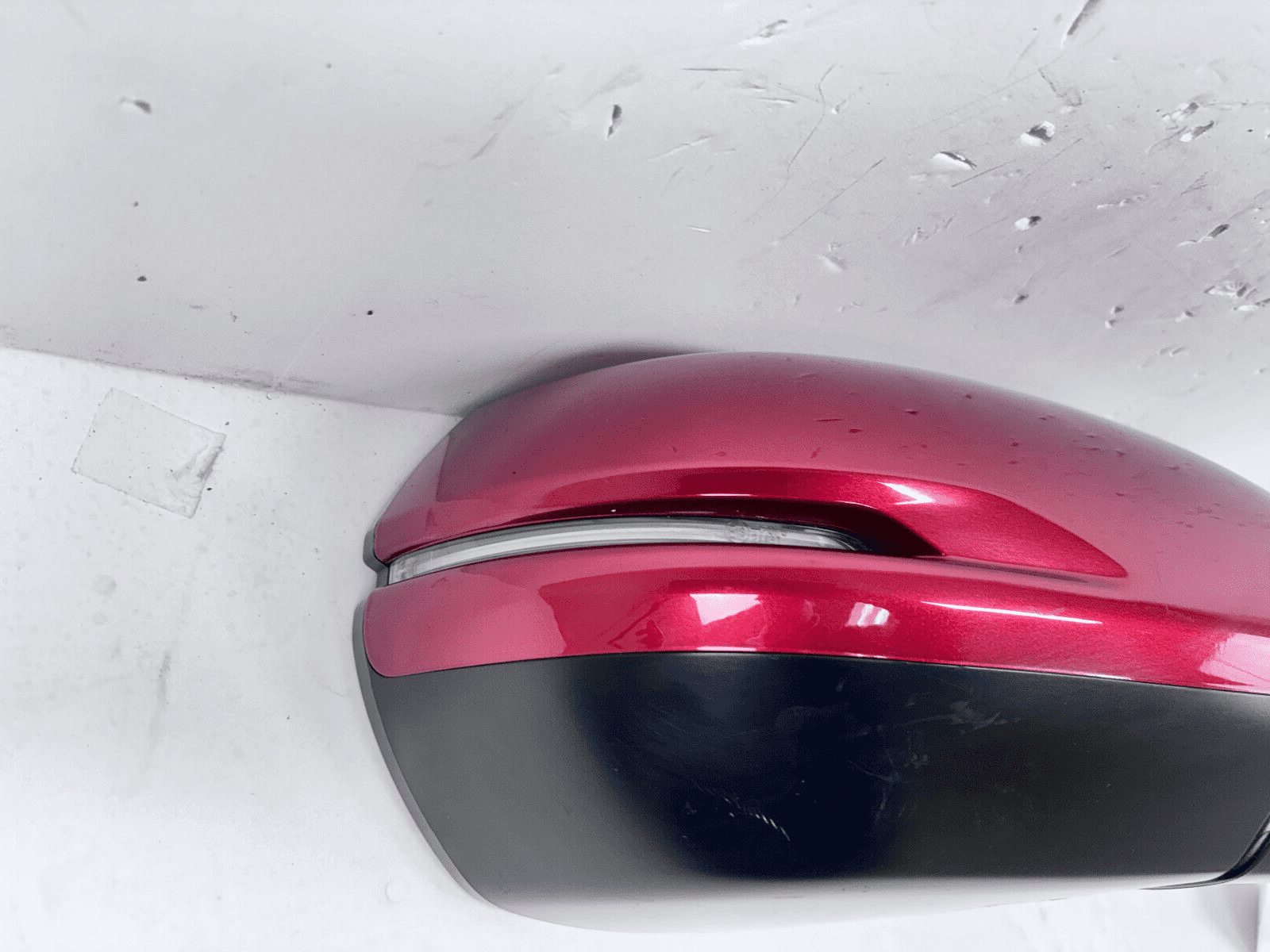 2017-22 Honda CR-V OEM Blind Spot Front Right Mirror Turn Signal - Image 9