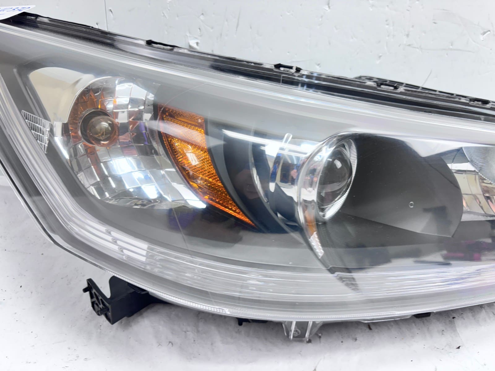 NICE ALL TABS 2013-15 Honda Accord Halogen Front Right CAPA Headlight - Image 9
