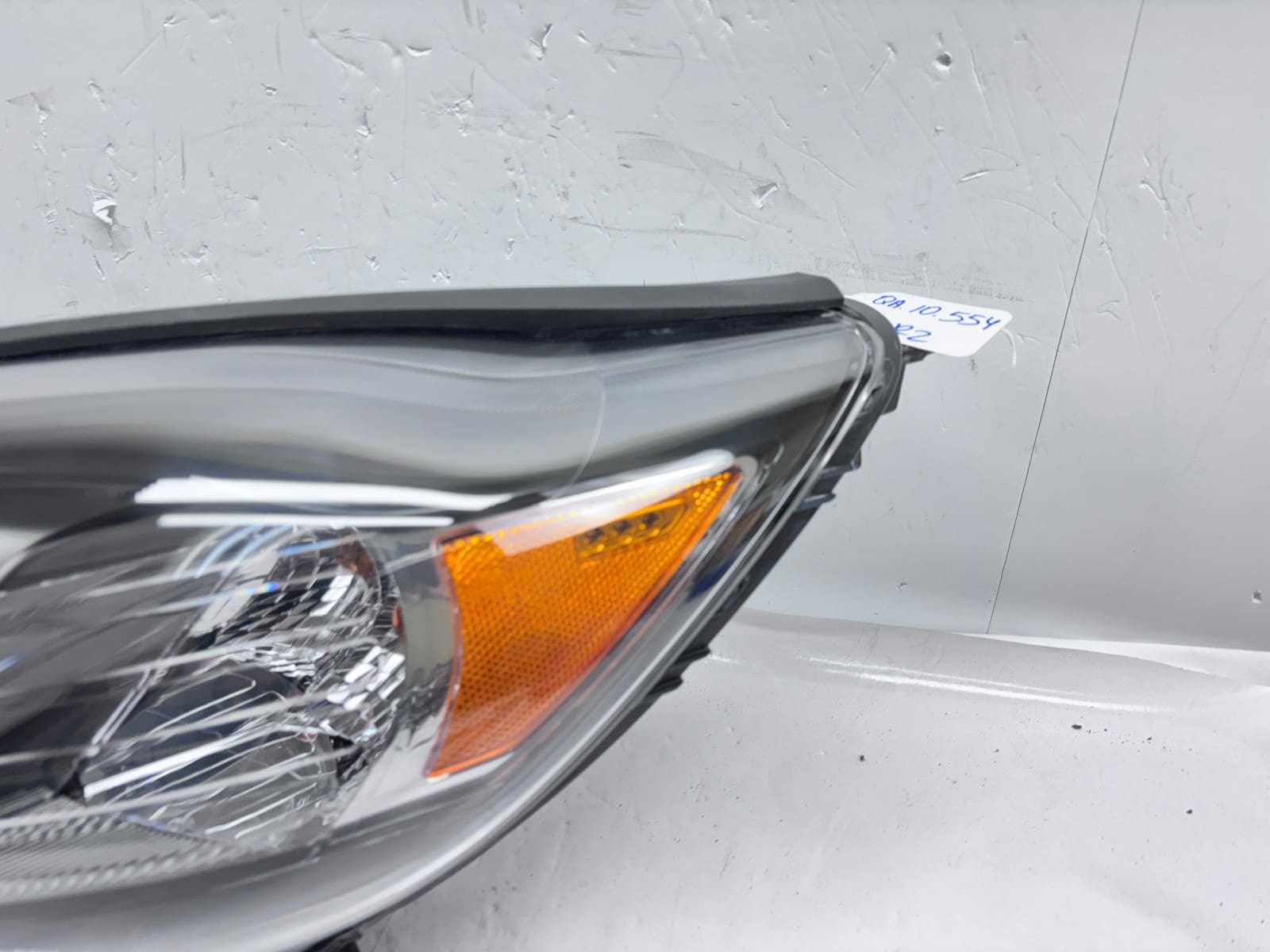 2019-20 Kia Sorento Halogen LED Front Left OEM Headlight 92101-C6510 - Image 5