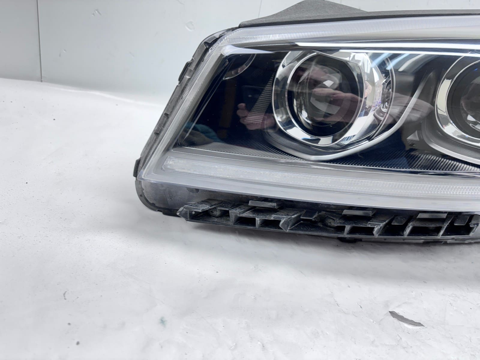 2019-20 Kia Sorento Halogen LED Front Left OEM Headlight 92101-C6510 - Image 17